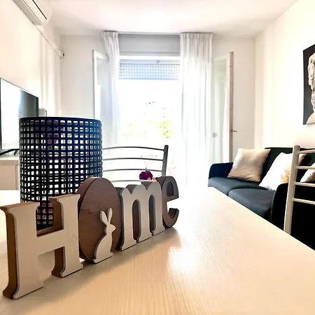 Blue Wave By The Sea アパート