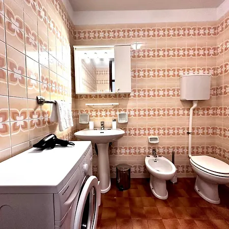 Blue Wave By The Sea Apartman *